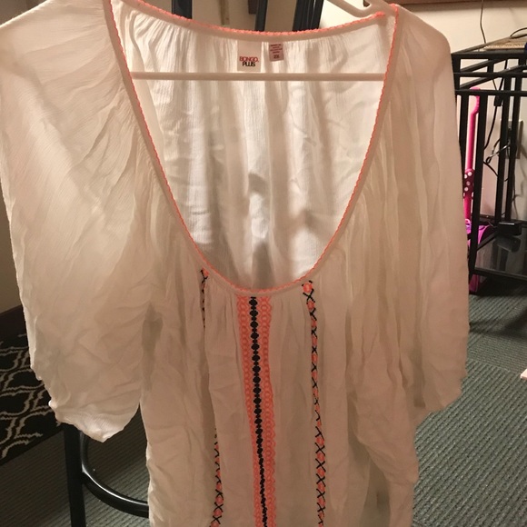 Women’s Bongo plus top - Picture 1 of 2
